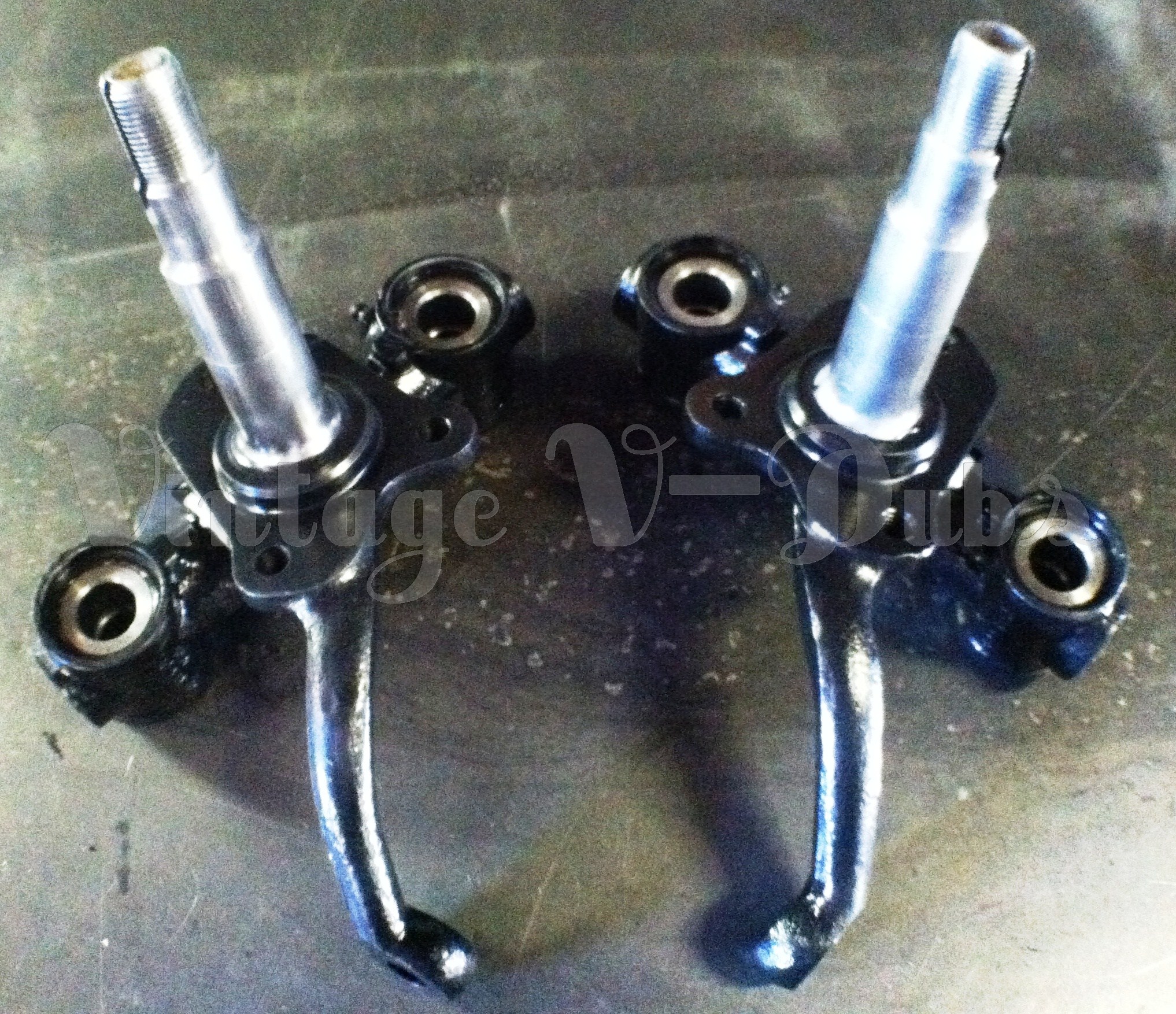 Vintage V-Dubs Link Pin Spindles