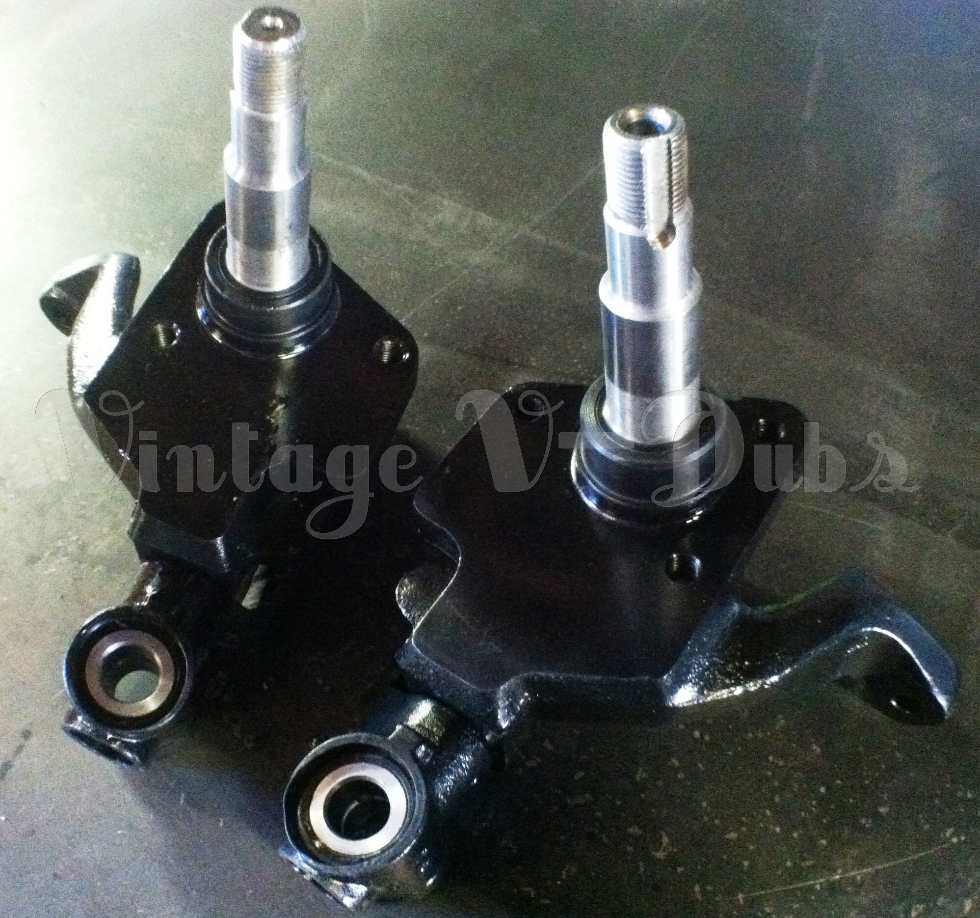 Vintage V-Dubs Link Pin Dropped Spindles