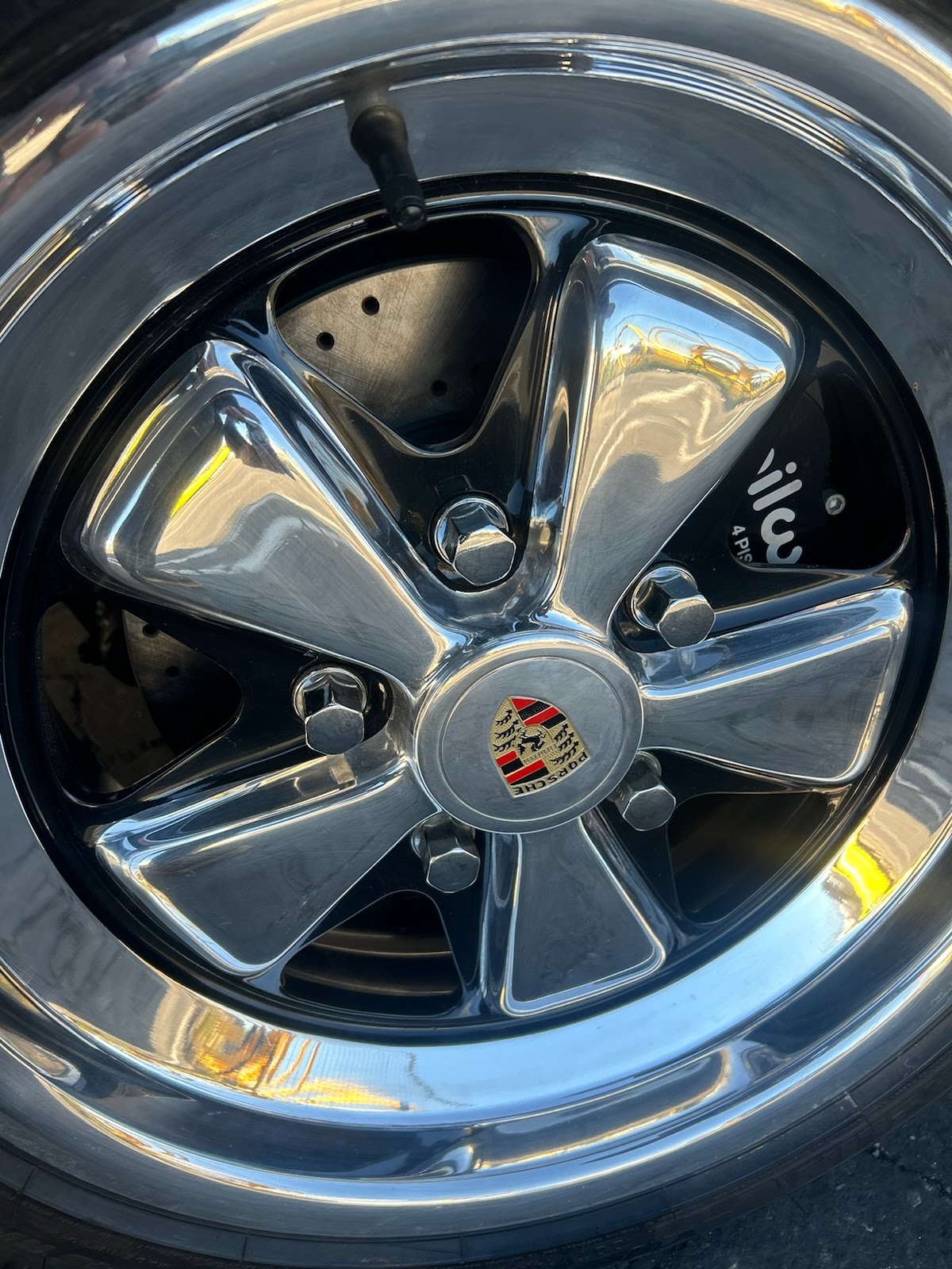 Porsche Detailedd Caps